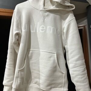 lululemon women’s white hoodie.